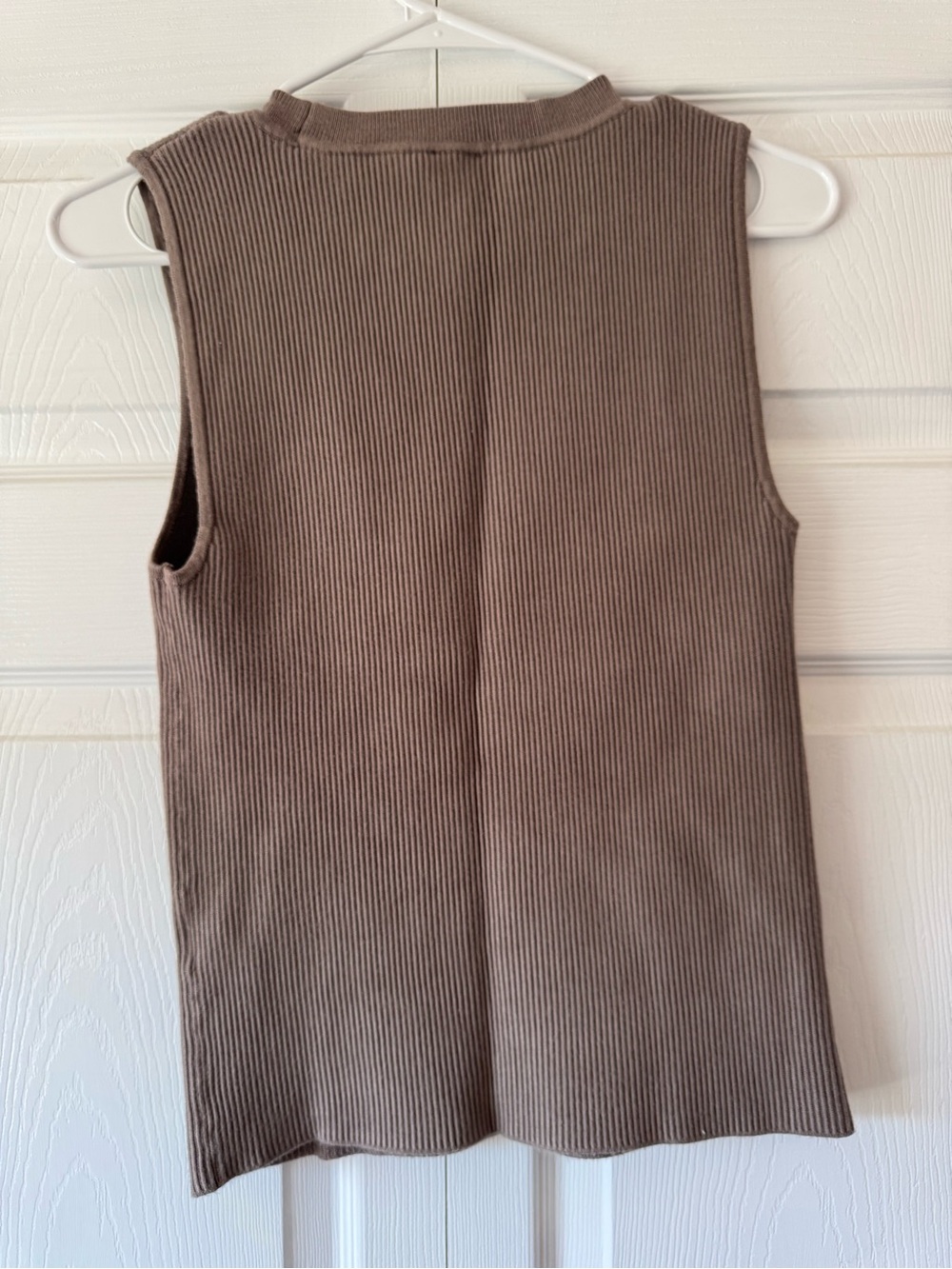Abercrombie and Fitch Sleeveless Ribbed Knit Tank Top - Picture 5 of 5